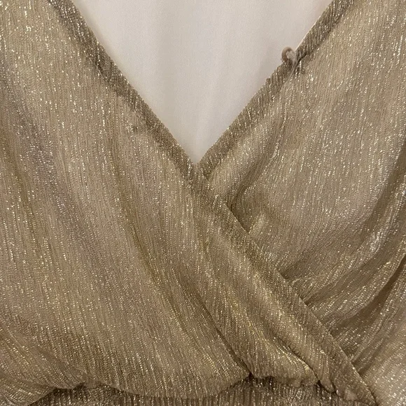 Habitual Metallic Gold sparkle Dress - Picture 4 of 6